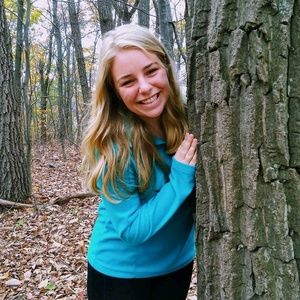 Meet your Posher, Laurel